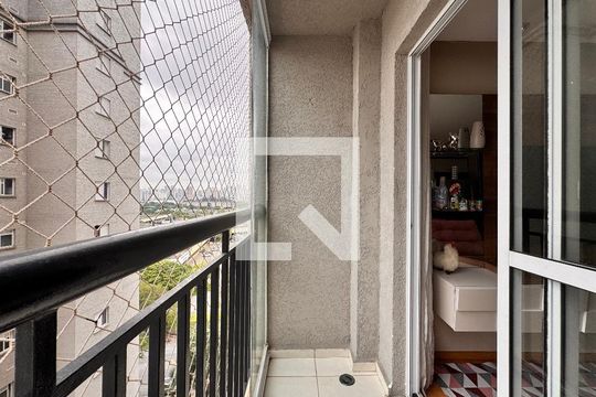 Sacada de apartamento para alugar com 2 quartos, 50m² em Vila Metalúrgica, Santo André