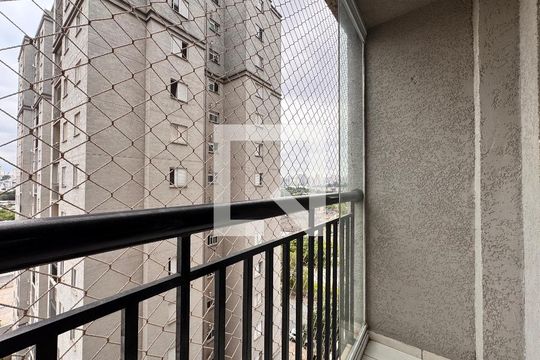 Sacada de apartamento para alugar com 2 quartos, 50m² em Vila Metalúrgica, Santo André