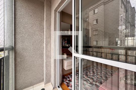 Sacada de apartamento para alugar com 2 quartos, 50m² em Vila Metalúrgica, Santo André