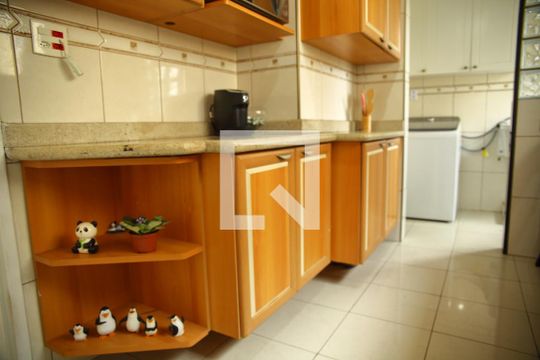 Cozinha - Armários de apartamento à venda com 2 quartos, 68m² em Vila Jerusalem, São Bernardo do Campo