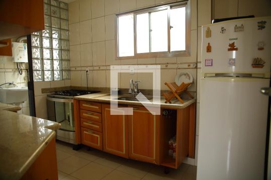 Cozinha de apartamento à venda com 2 quartos, 68m² em Vila Jerusalem, São Bernardo do Campo