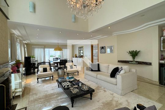 Sala de casa de condomínio à venda com 4 quartos, 400m² em Residencial Tres (alphaville), Santana de Parnaíba