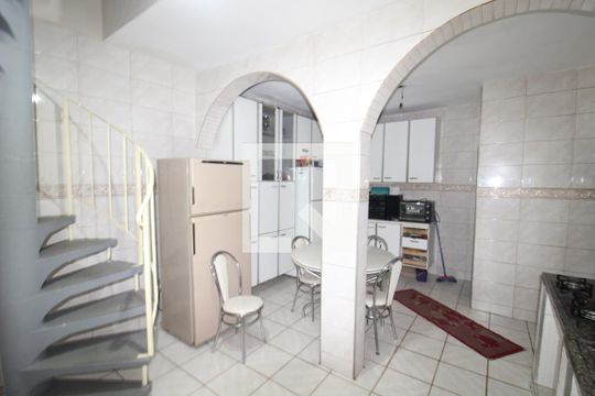 Casa 1 - Cozinha de casa à venda com 5 quartos, 448m² em Parque Peruche, São Paulo