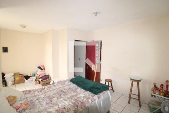 Casa 1 - Quarto 1 de casa à venda com 5 quartos, 448m² em Parque Peruche, São Paulo