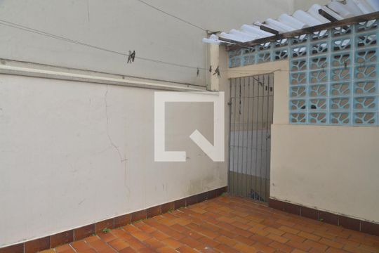 Área comum de casa para alugar com 2 quartos, 134m² em Vila Santa Teresa, Santo André