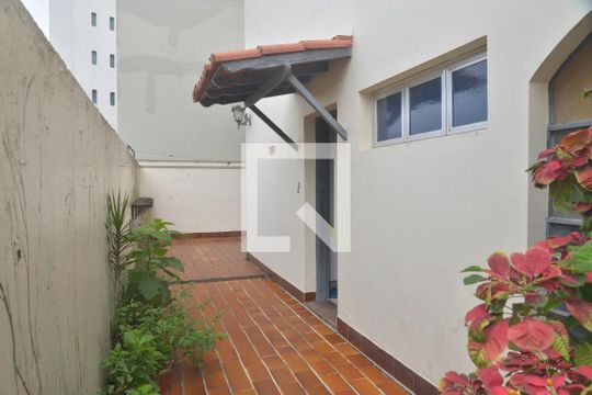 Área comum de casa para alugar com 2 quartos, 134m² em Vila Santa Teresa, Santo André