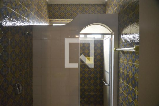 Banheiro de casa para alugar com 2 quartos, 134m² em Vila Santa Teresa, Santo André