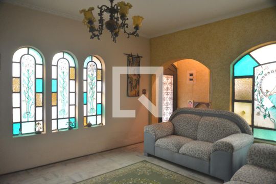 Casa para alugar com 2 quartos, 134m² em Vila Santa Teresa, Santo André
