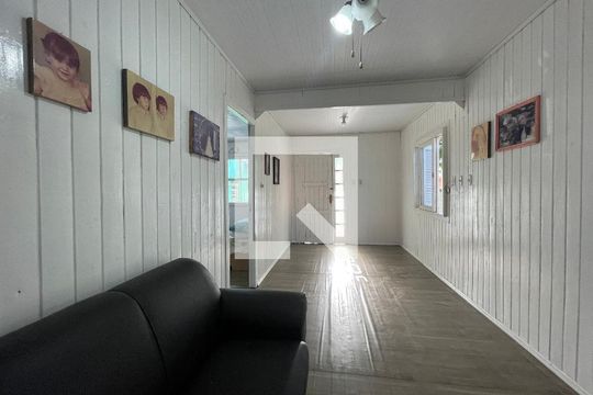 Sala de casa à venda com 1 quarto, 140m² em Santos Dumont, São Leopoldo