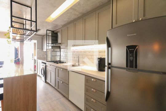 Cozinha de apartamento para alugar com 2 quartos, 82m² em Osvaldo Cruz, São Caetano do Sul