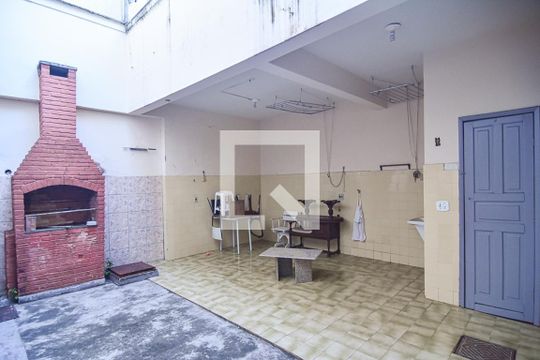 Churrasqueira de casa à venda com 2 quartos, 156m² em Icaraí, Niterói