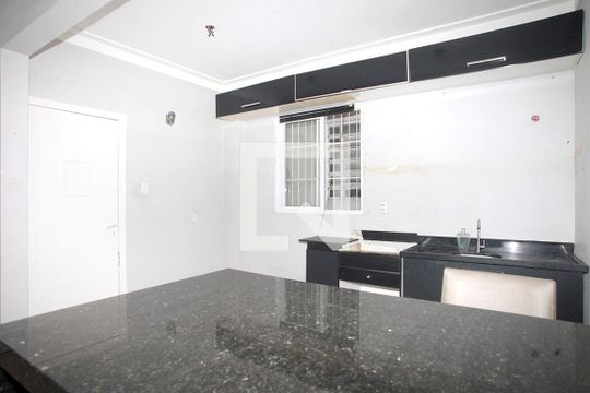 Cozinha de apartamento à venda com 2 quartos, 93m² em Moinhos de Vento, Porto Alegre