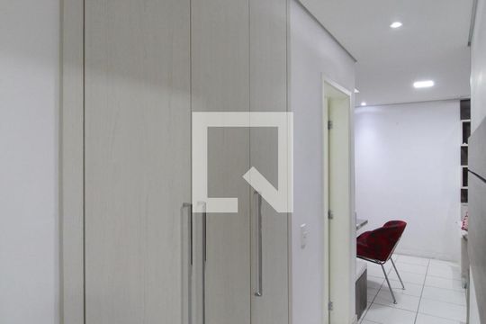 Corredor de apartamento para alugar com 3 quartos, 70m² em Jardim Guanabara, Belo Horizonte