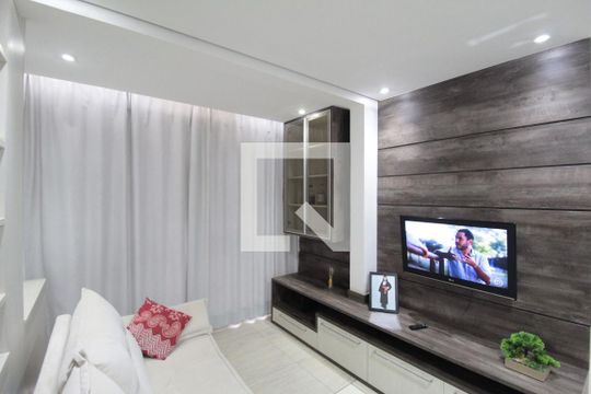 Sala de apartamento para alugar com 3 quartos, 70m² em Jardim Guanabara, Belo Horizonte