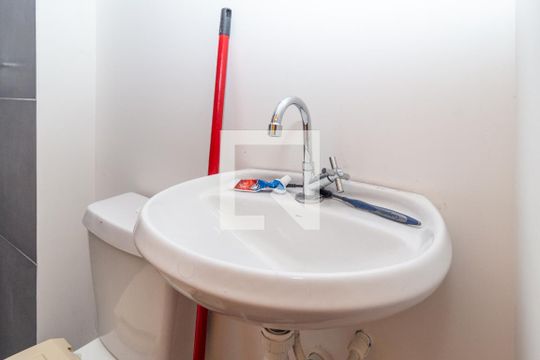 Banheiro de apartamento à venda com 1 quarto, 35m² em Penha de França, São Paulo