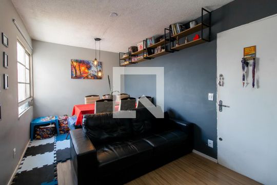 Apartamento à venda com 2 quartos, 48m² em Artur Alvim, São Paulo