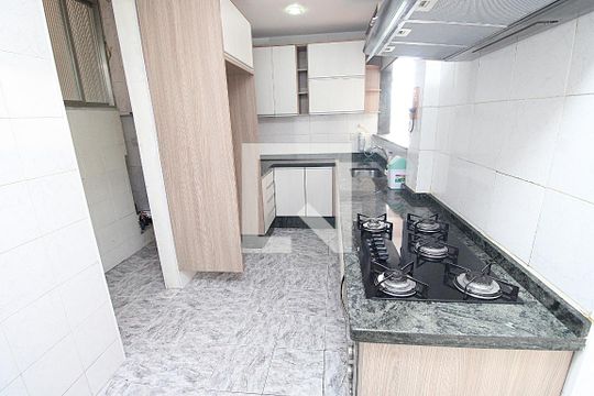 Cozinha de apartamento para alugar com 2 quartos, 70m² em Lins de Vasconcelos, Rio de Janeiro