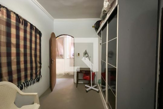 Suíte 1 de casa à venda com 4 quartos, 220m² em Jardim Maristela, São Paulo