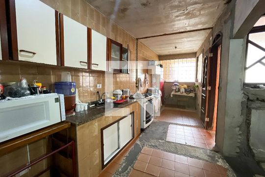 Cozinha de casa à venda com 4 quartos, 220m² em Jardim Maristela, São Paulo