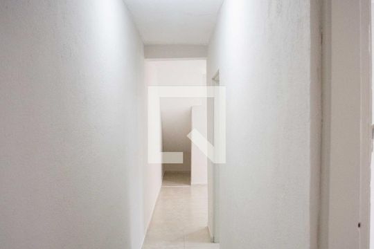 Corredor de casa para alugar com 2 quartos, 80m² em Serraria, Diadema