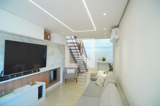 Sala de Estar de apartamento à venda com 3 quartos, 221m² em Rio Branco, Porto Alegre