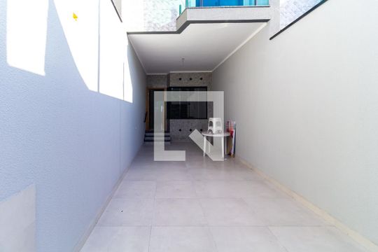 Garagem de casa à venda com 3 quartos, 105m² em Vila Divina Pastora, São Paulo
