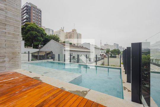 Piscina de kitnet/studio à venda com 1 quarto, 27m² em Sumaré, São Paulo