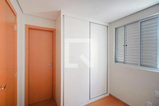 Quarto 2 de apartamento à venda com 2 quartos, 90m² em Centro, Belo Horizonte