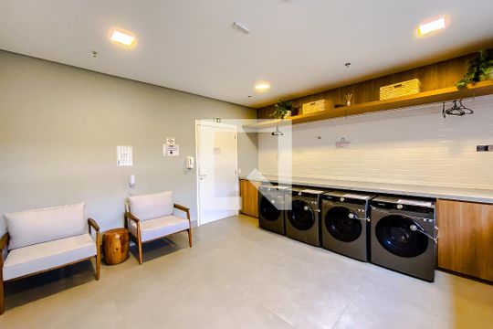 Área comum de kitnet/studio para alugar com 1 quarto, 21m² em Belenzinho, São Paulo