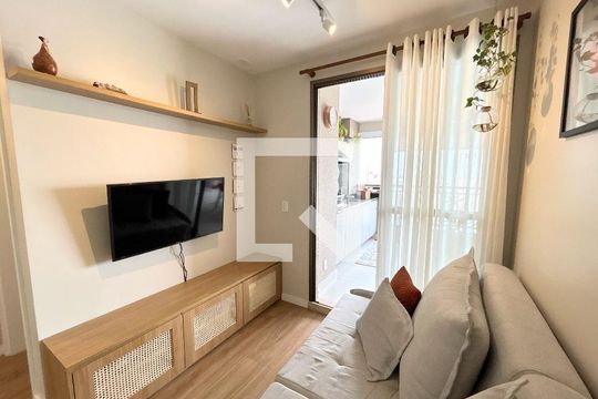 Sala de apartamento à venda com 2 quartos, 67m² em Barra Funda, São Paulo