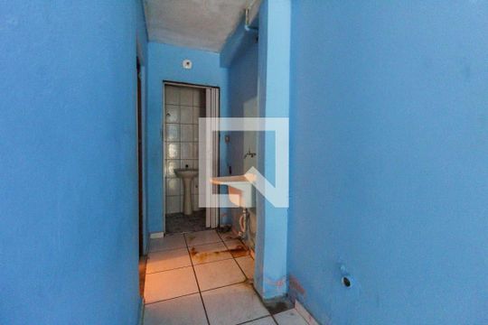 Área de Serviço de casa à venda com 7 quartos, 100m² em Conjunto Habitacional Aguia de Haia, São Paulo