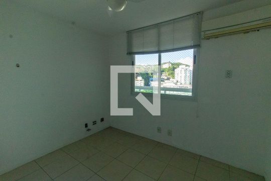 Quarto  de apartamento à venda com 2 quartos, 82m² em Icaraí, Niterói