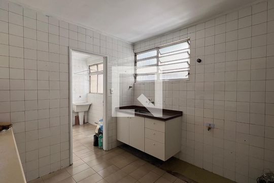 Cozinha de apartamento à venda com 2 quartos, 95m² em Vila Mariana, São Paulo