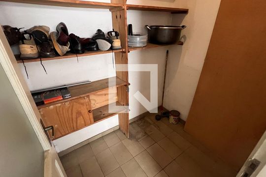 Quarto de Serviço de apartamento à venda com 2 quartos, 95m² em Vila Mariana, São Paulo