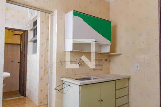 Cozinha de apartamento para alugar com 3 quartos, 123m² em Calafate, Belo Horizonte