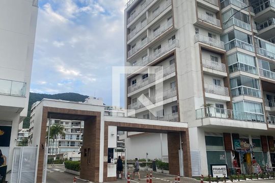 Apartamento à venda com 2 quartos, 67m² em Recreio dos Bandeirantes, Rio de Janeiro