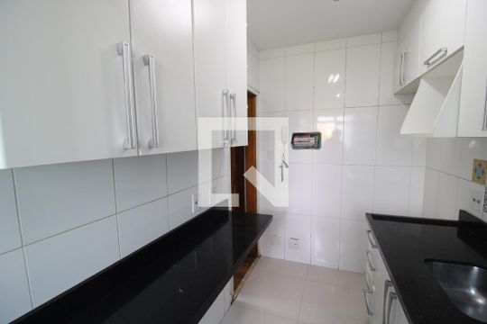 Cozinha de apartamento à venda com 3 quartos, 56m² em Jd Alvorada, São Paulo