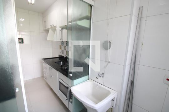 Área de Serviço de apartamento à venda com 3 quartos, 56m² em Jd Alvorada, São Paulo