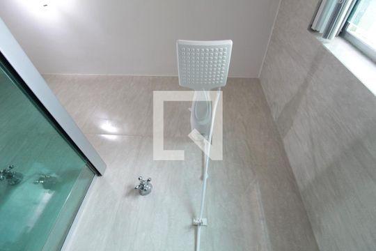 Banheiro Social de casa para alugar com 3 quartos, 280m² em Copacabana, Belo Horizonte