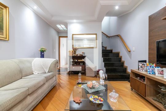 Sala de Estar de casa para alugar com 3 quartos, 240m² em Vila Nova Cachoeirinha, São Paulo