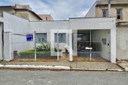 Fachada de casa à venda com 3 quartos, 200m² em Mooca, São Paulo