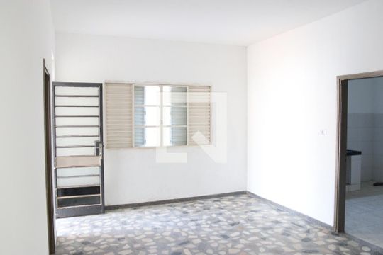 Sala 1 de casa à venda com 5 quartos, 300m² em Setor Sul, Goiânia
