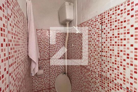 Banheiro de casa para alugar com 1 quarto, 50m² em Jaguaré, São Paulo