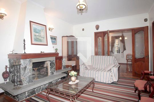 Sala de Estar de casa à venda com 5 quartos, 420m² em Petrópolis, Porto Alegre