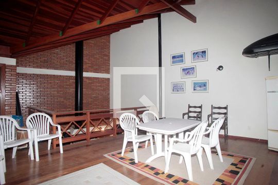 Sala de Estar Edícula de casa à venda com 5 quartos, 420m² em Petrópolis, Porto Alegre