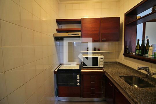 Cozinha de apartamento para alugar com 1 quarto, 52m² em Centro, São Bernardo do Campo