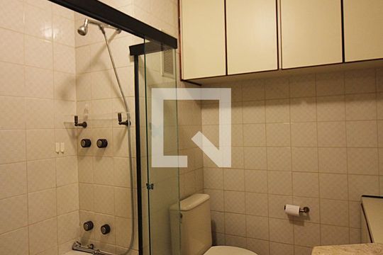 Banheiro Social de apartamento para alugar com 1 quarto, 52m² em Centro, São Bernardo do Campo