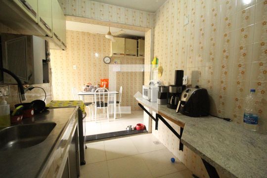 Cozinha de apartamento à venda com 3 quartos, 59m² em Jacarepaguá, Rio de Janeiro