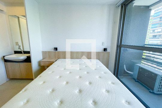 Studio de kitnet/studio para alugar com 1 quarto, 21m² em Jardim Paulista, São Paulo