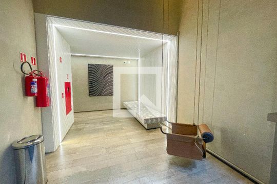 Hall de entrada de kitnet/studio à venda com 1 quarto, 21m² em Jardim Paulista, São Paulo
